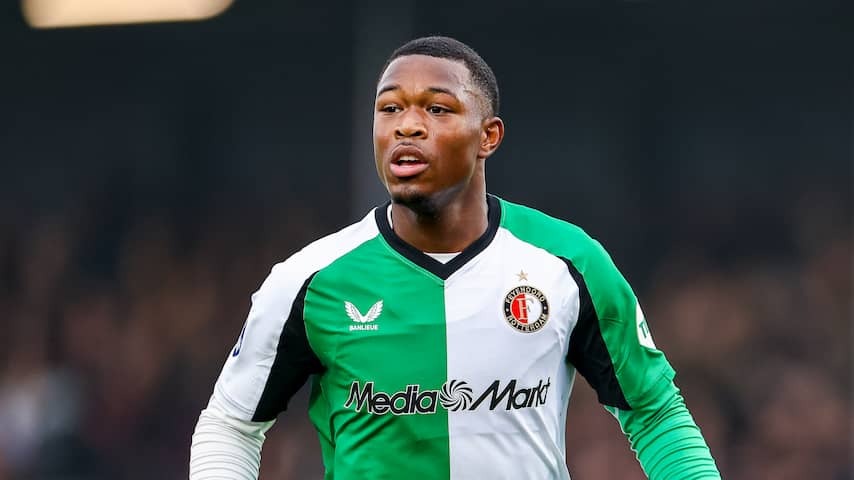 European champion Zépiqueno Redmond (19) says goodbye to Feyenoord