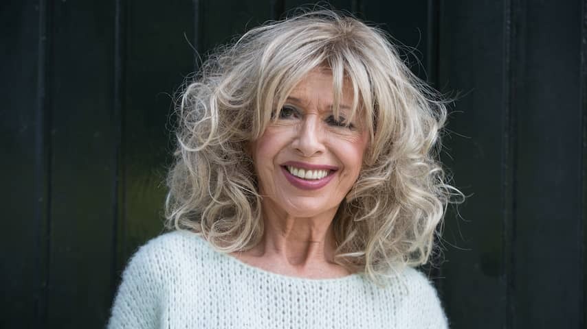 Bonnie St. Claire sustained bruised rib through hug after performance