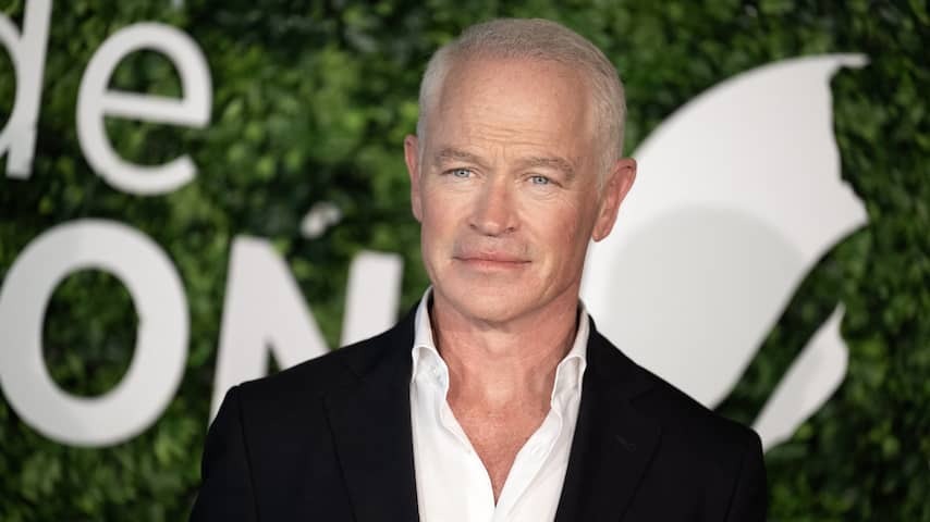 Neal McDonough no longer got any roles because he refused kiss scenes