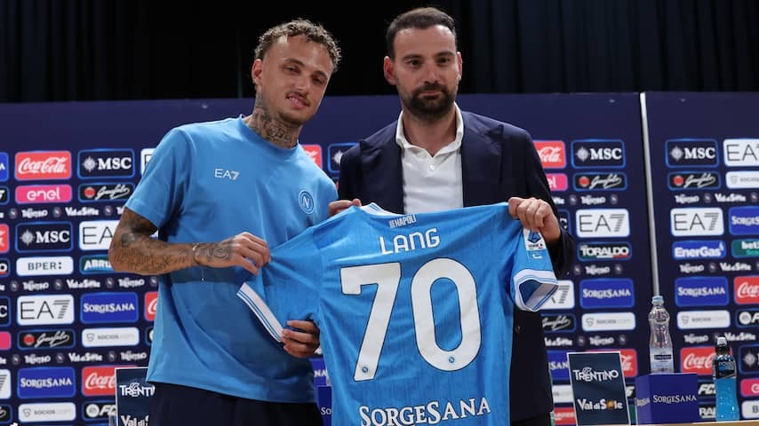Noa long at presentation as a napoli player: 'You come to the stadium for me'