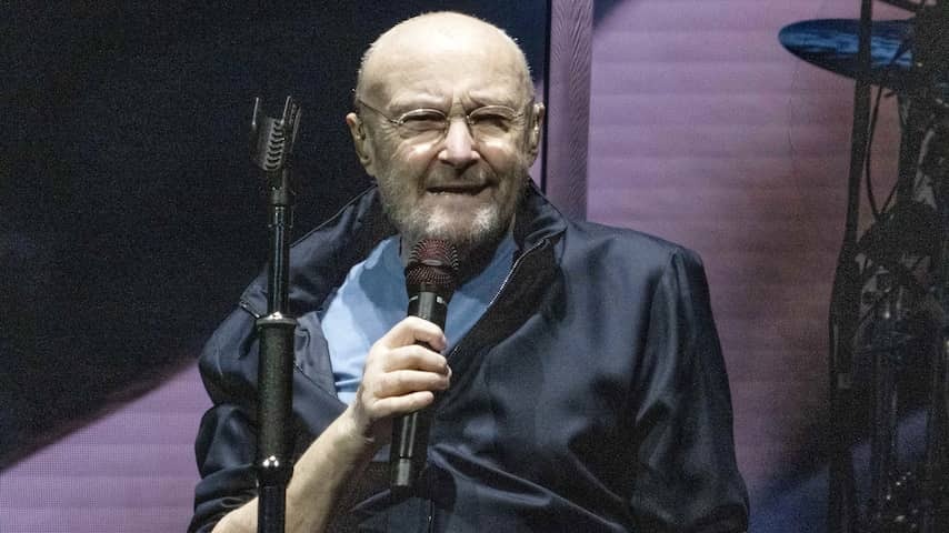 Phil Collins in hospital for knee operation: 'He is not dying'