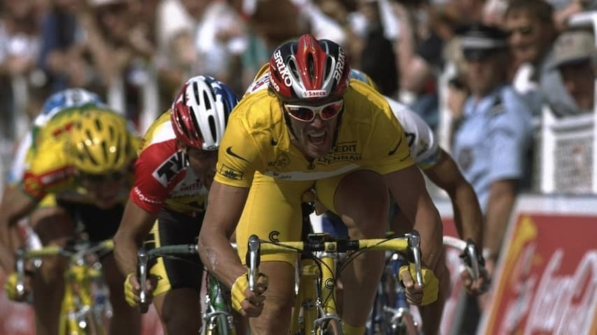 The Italian Playboy who was fined for his Tour outfit