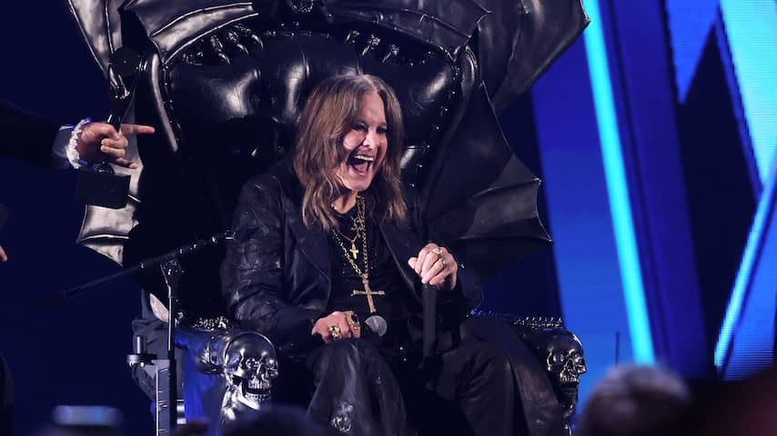 Ozzy Osbourne says goodbye to 40,000 fans at 'Last live performance ever'
