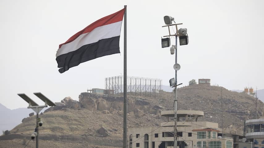 Two crew members injured and two missing after attack on ship in the Red Sea