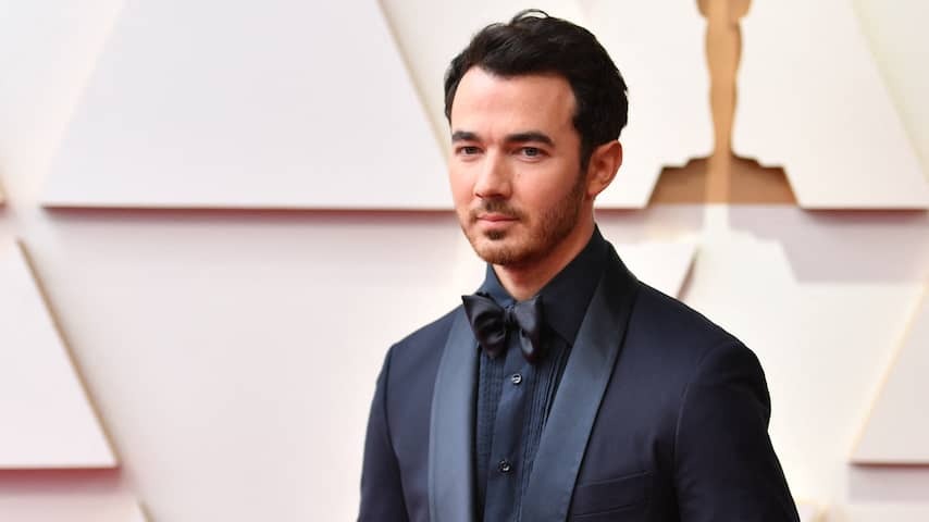 Kevin Jonas lost almost all his money after breaking Jonas Brothers
