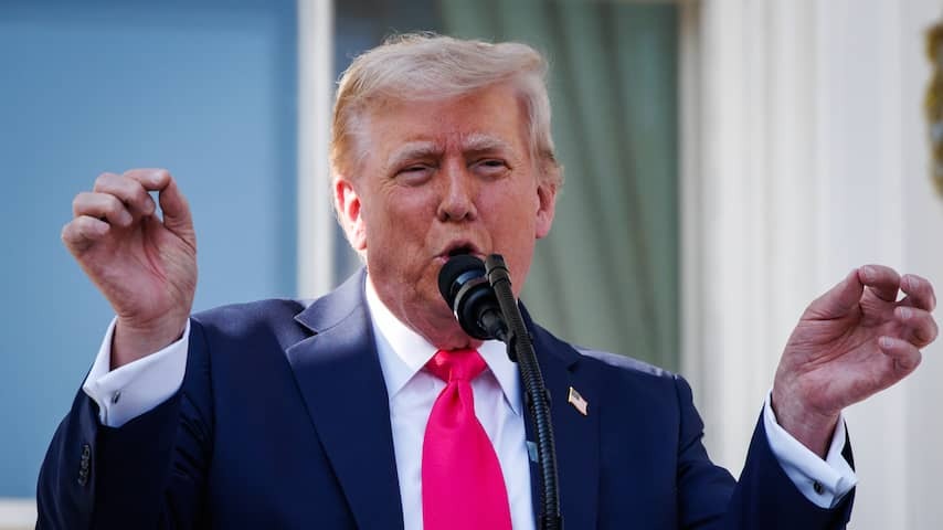 Trump: 'Letters about import duties and deals will be delivered on Monday'