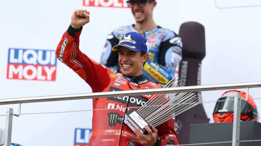 Márquez wins again in MotoGP and is second behind Rossi on record list