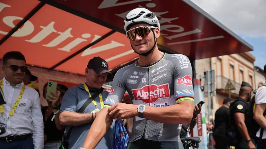 Van der Poel suffers from a cold and bee stitch: 'Stabbed next to my eye'