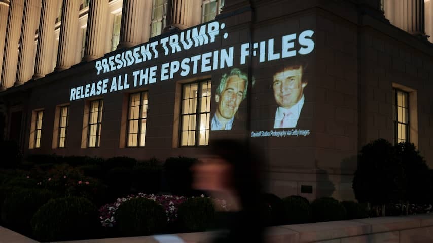 According to sources, Trump already knew in May that his name is in Epstein documents