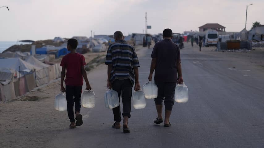 Israel Start Land Operation in Deir Al-Balah, Palestinians have to move to the south
