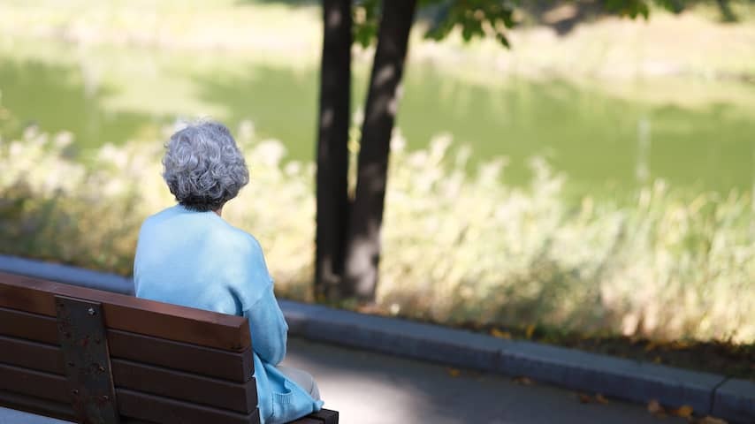 Hundred -year -old homeless woman finally has a home after three years