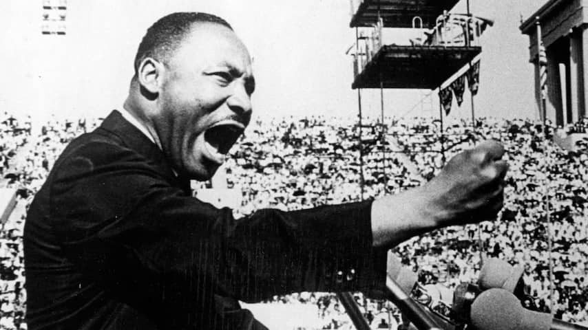 Trump gives thousands of documents about murder of Martin Luther King free
