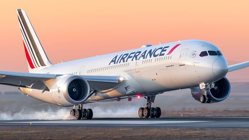 Turnover Air-France KLM flies up due to cheap fuel and more travelers