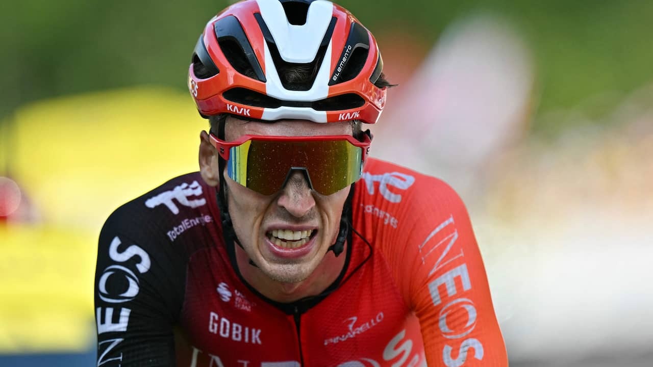 Image from Video: Arensman is just short of victory in the first mountain stage tour