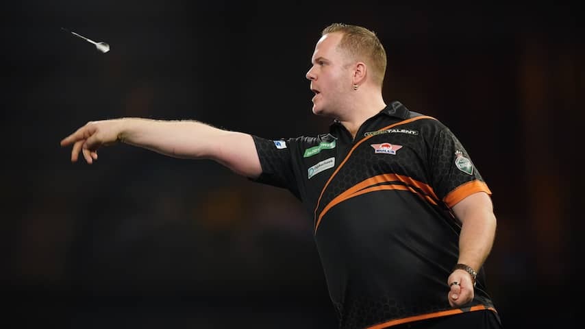 Van Duijvenbode without a chance against Gilding in the second round World Matchplay
