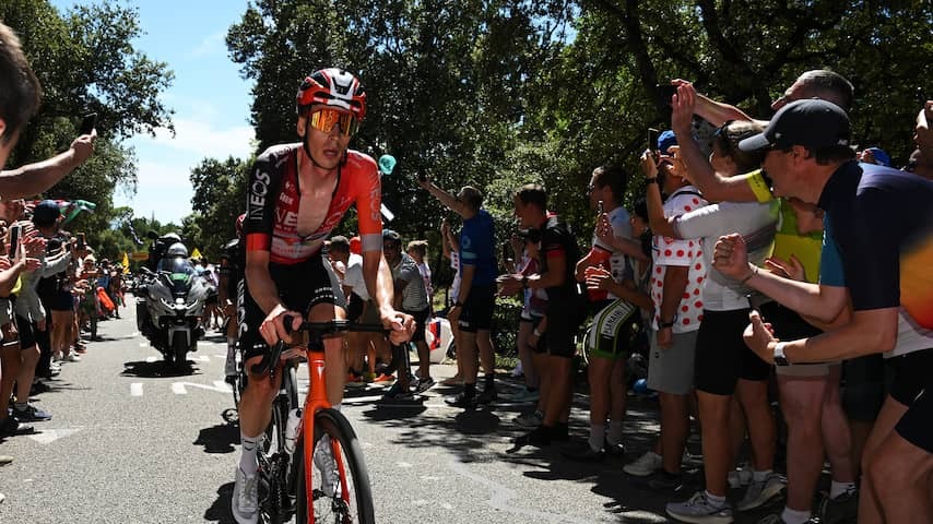 Arensman already knew before Mont Ventoux he was not going to win: 'Had bad legs'