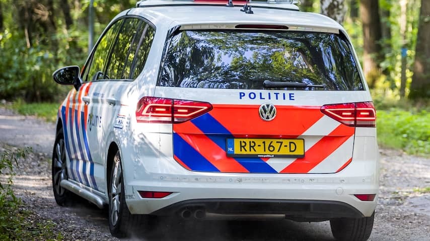 Ghost driver in Tilburg arrested after wild chase, police car over the head
