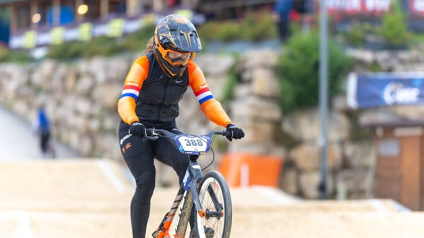 BMX'ster Judy Baauw takes bronze at World Cup, Laura Smulders grabs next to medal