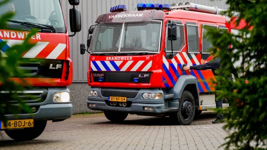 Person died at a large house fire in Zeeland town of 's-Heerenhoek