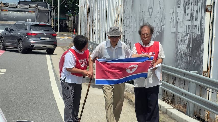 North Korean ex-spy (95) is not allowed to go back to home country from South Korea