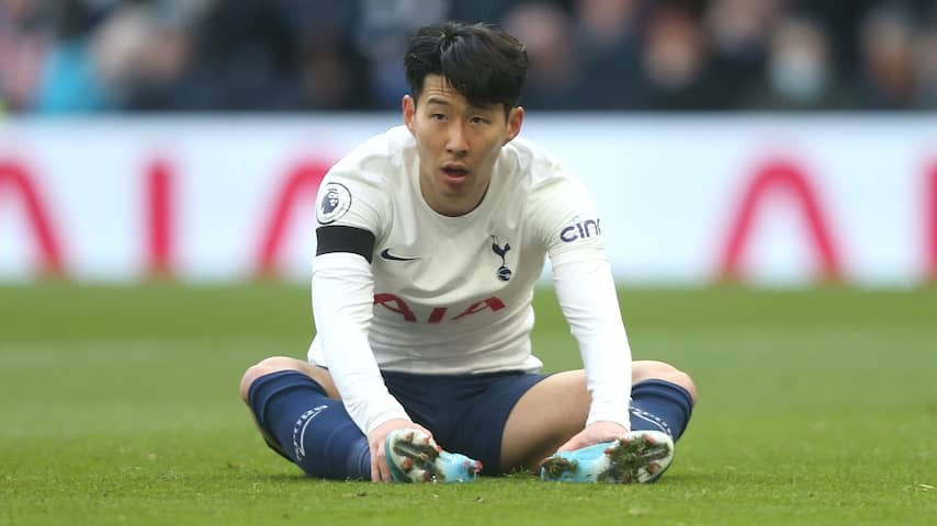 Son announces in tears at Spurs: 'The most difficult choice of my life'