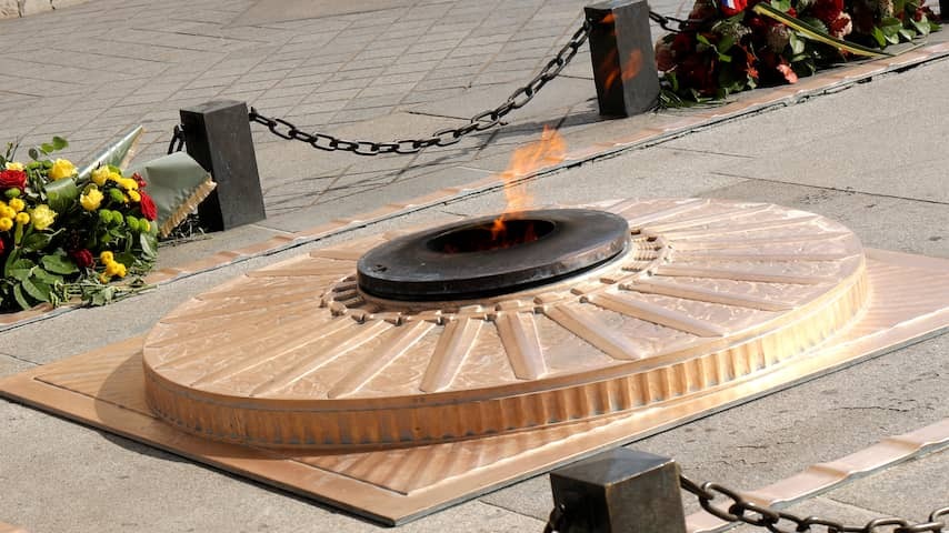 Man who put cigarette with flame war memorial gets conditional imprisonment