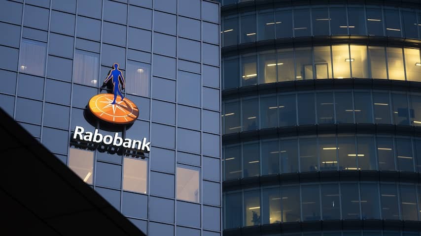 Rabobank makes less profit due to lower interest rates, but high savings