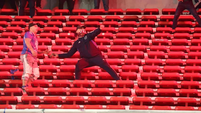 Hundreds of arrests in extreme supporters' riots around football duel in Argentina