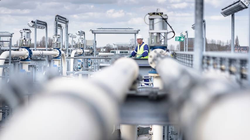 Oil production is shooting up, but the question is lagging behind