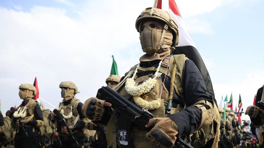 Houthis hold at least eleven employees after storming UN offices