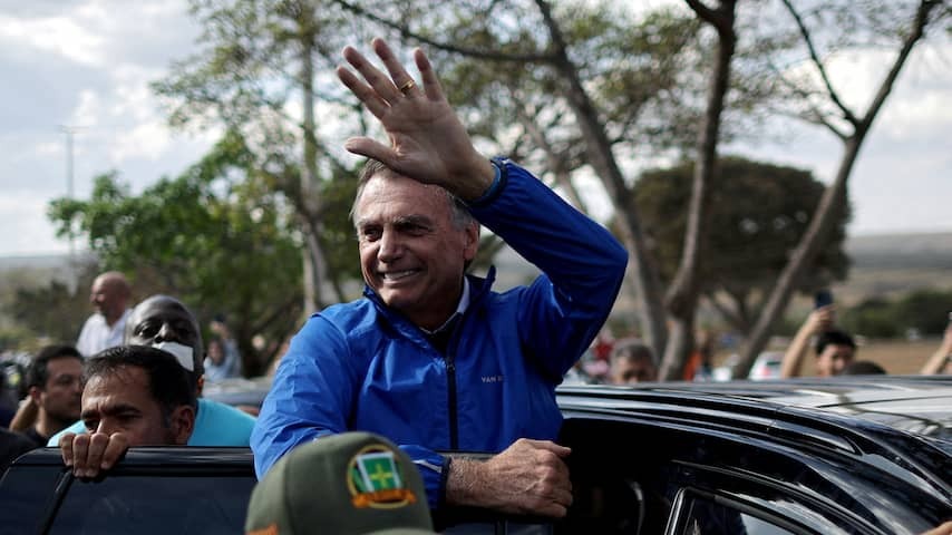 Brazilian former President Bolsonaro is given house arrest