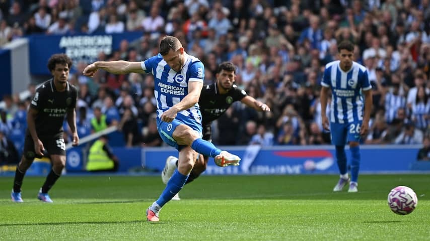 Milner (39) leads in with penalty new loss Manchester City and breaks record