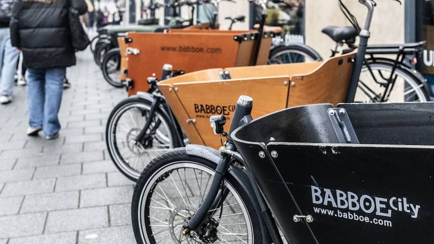 Bicycle company behind Babboe and Batavus closes the last factory in the Netherlands