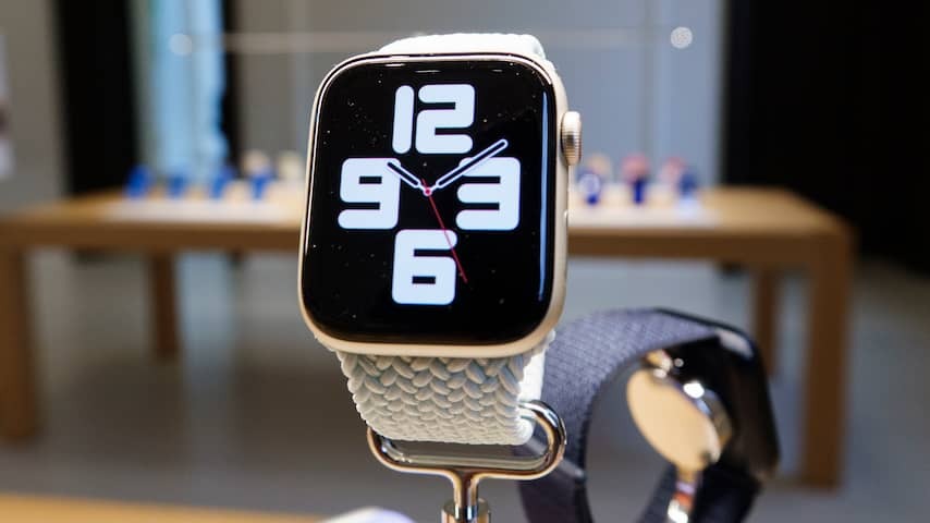 Apple has to withdraw smartwatch advertisements for misleading climate claims