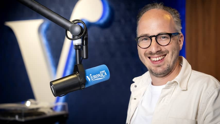 Radio Veronica-DJ Frank van 't Hof again father of son
