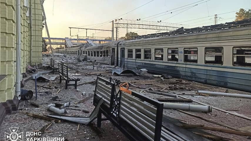 Russia and Ukraine bombard each other's railways with drones: one dead