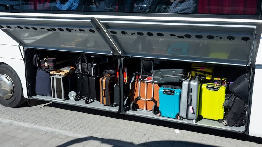 Woman arrested in New Zealand with two-year-old girl in suitcase