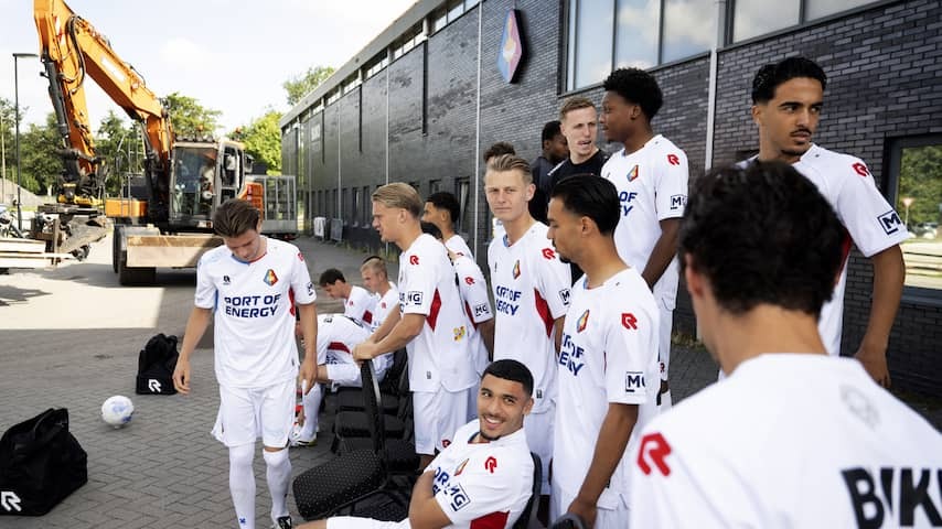 Telstar with four 'amateurs' to Arena: 'We are not at the top of the bucket list'