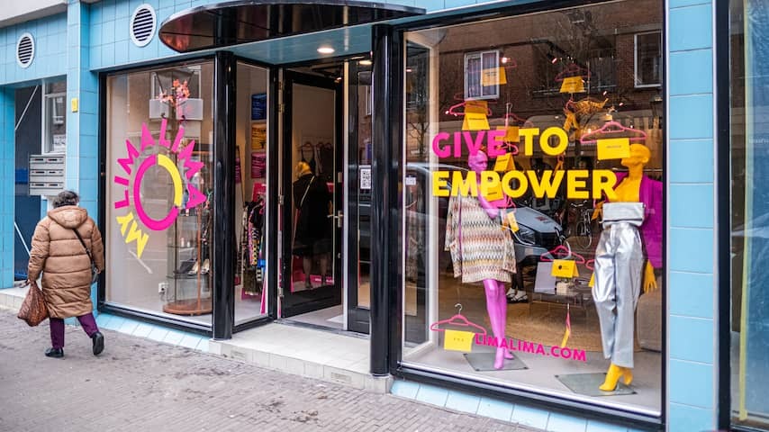 Vintage clothing stores on the rise while old -fashioned cycle remains