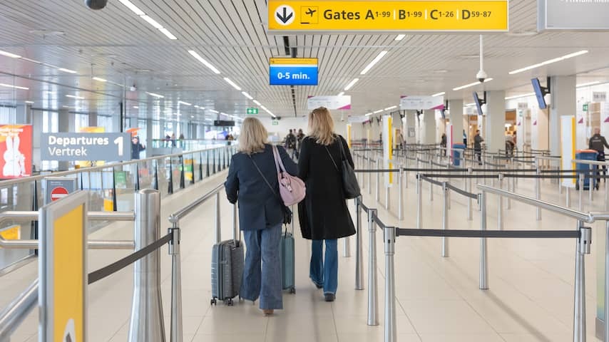 Control boarding pass at Schiphol still not watertight after incident with XR
