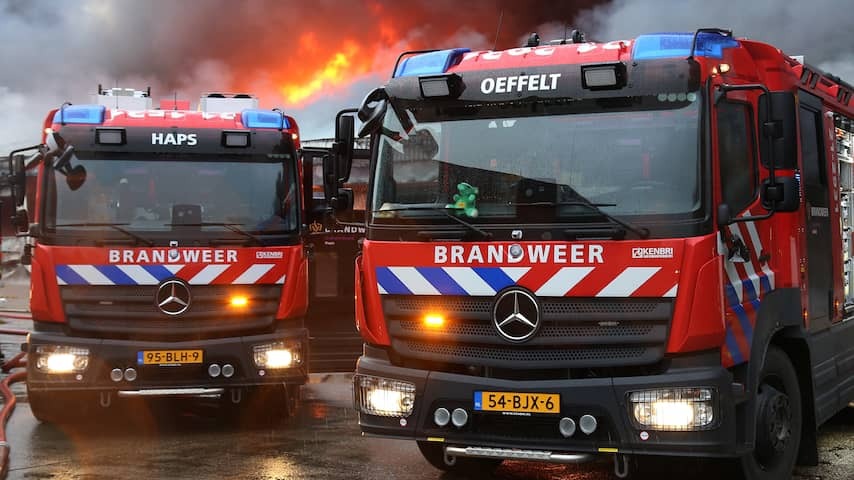 Large fire in Brabantse Loods under control, thousands of chickens dead