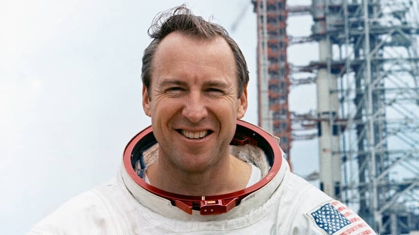Astronaut James Lovell (97) of famous Apollo 13 mission passed away