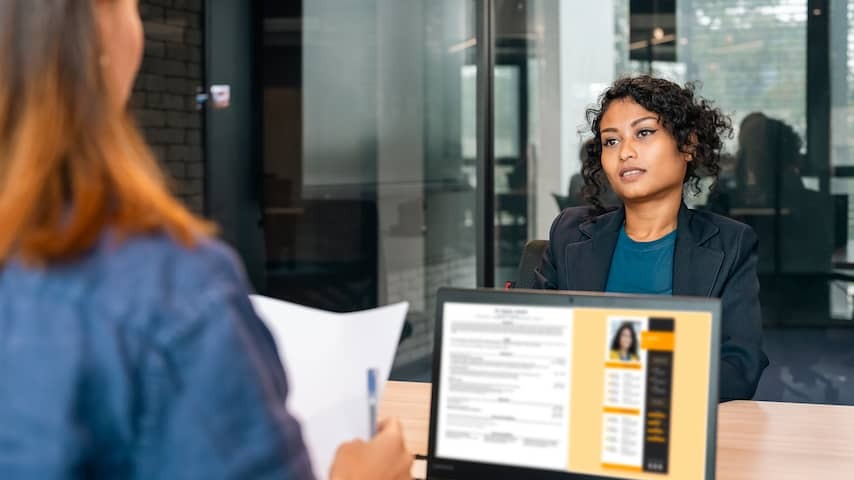 Wage increases are again under 4 percent