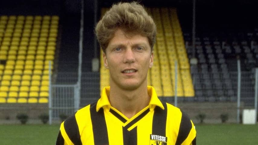 Former Oranje-International and Vitesse player Martin Laamers (58) died
