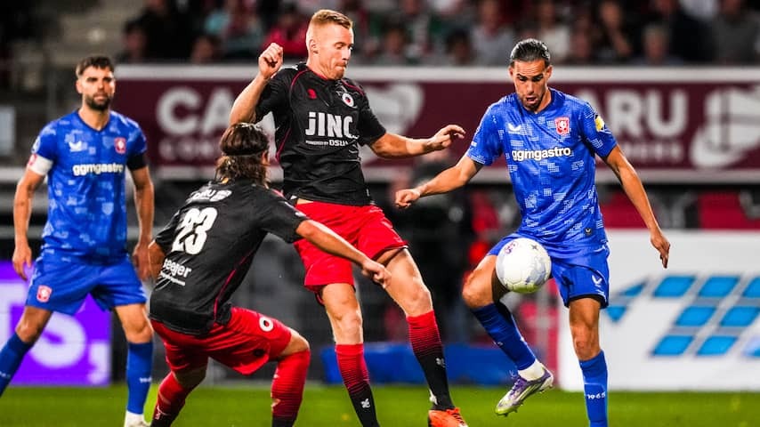 Ten Excelsior wins thanks to contractless Van Duinen from PIKILY FC Twente