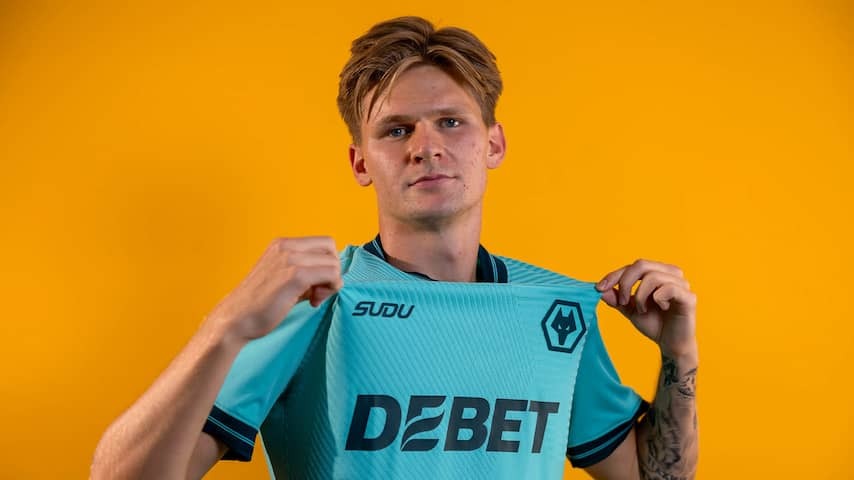 AZ is taking a major transfer fee with Sales Møller Wolfe to Wolves again