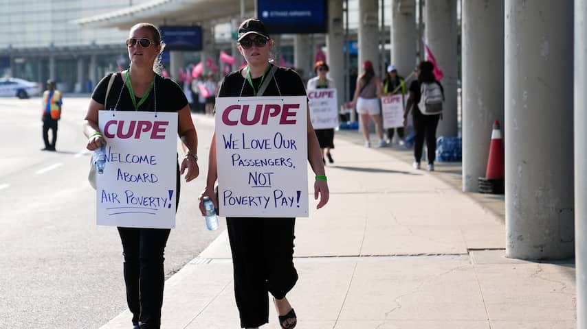Air Canada resumes flights after intervention by Canadian government in the event of a strike