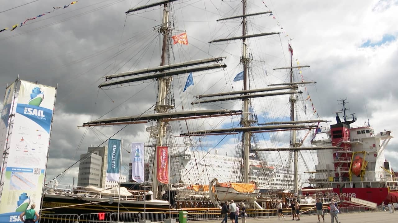 Image from Video: Watch here How Hundreds of Sail Ships Sail Into Amsterdam