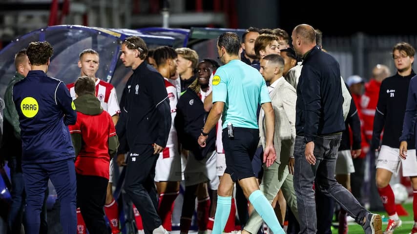 Kuijt temporarily hits a stopping duel with FC Dordrecht, late victory ADO and Willem II