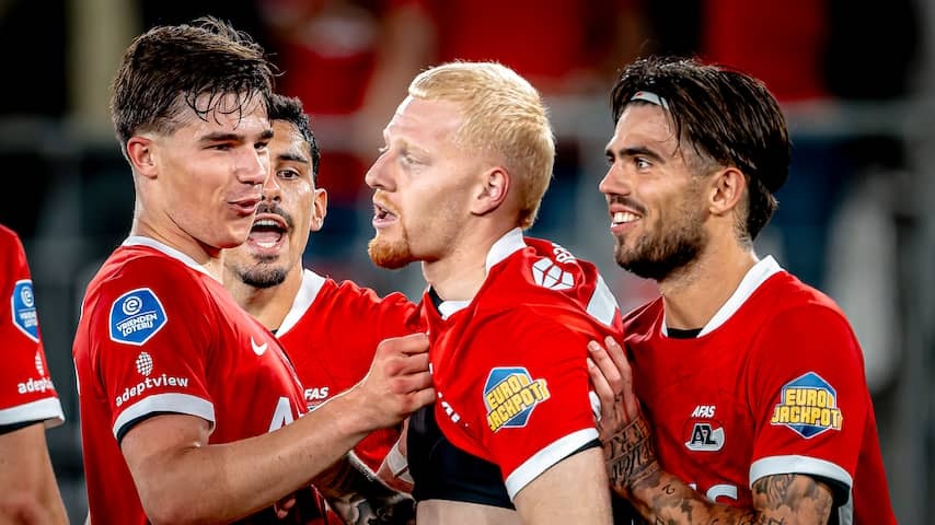 AZ coach Martens praises Meerdink after 'exceptional' goal: 'You know this with Mexx'